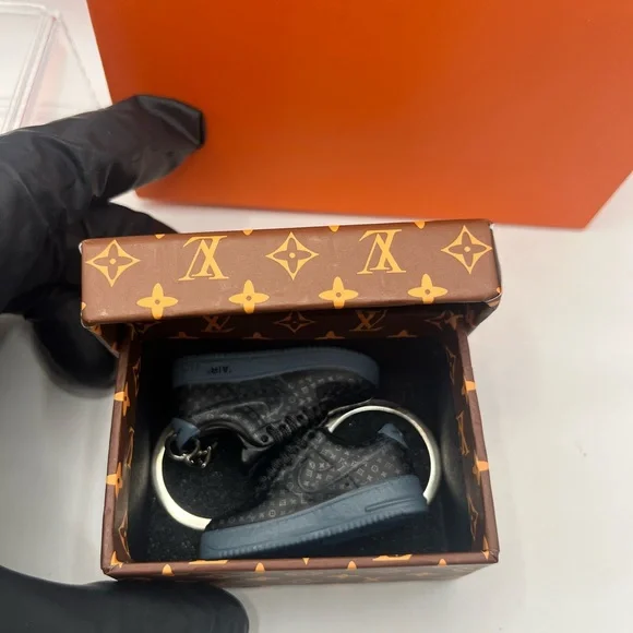 Louis Vuitton Air Force 1 Mini Sneaker Keychain Set w/ box, bag,and display case - Picture 7 of 8